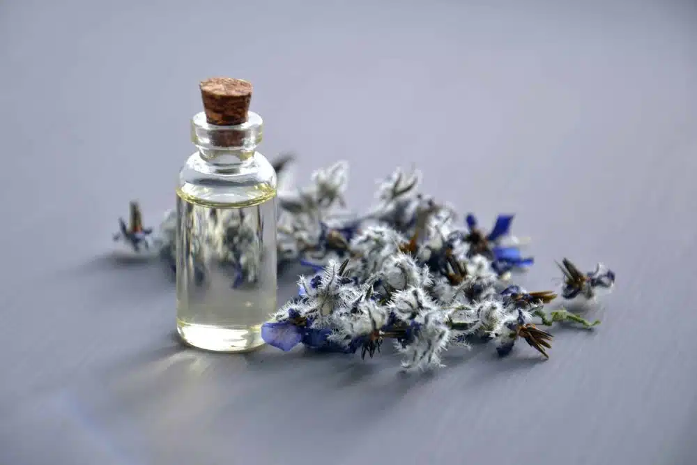 Quelle huile essentielle sur l’oreiller pour bien dormir ?