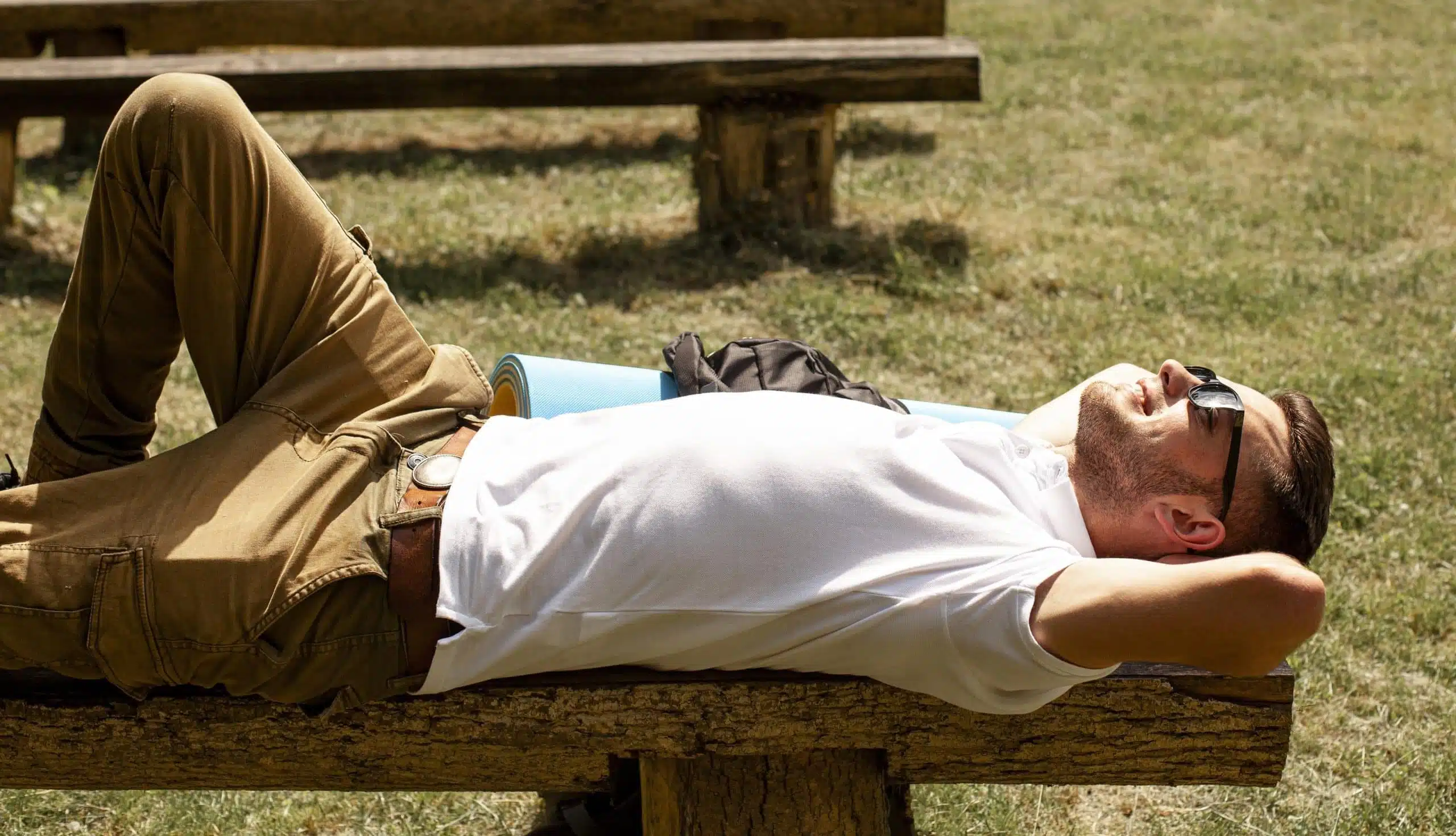 Temps et bienfaits de la micro-sieste : comment optimiser sa sieste flash ?