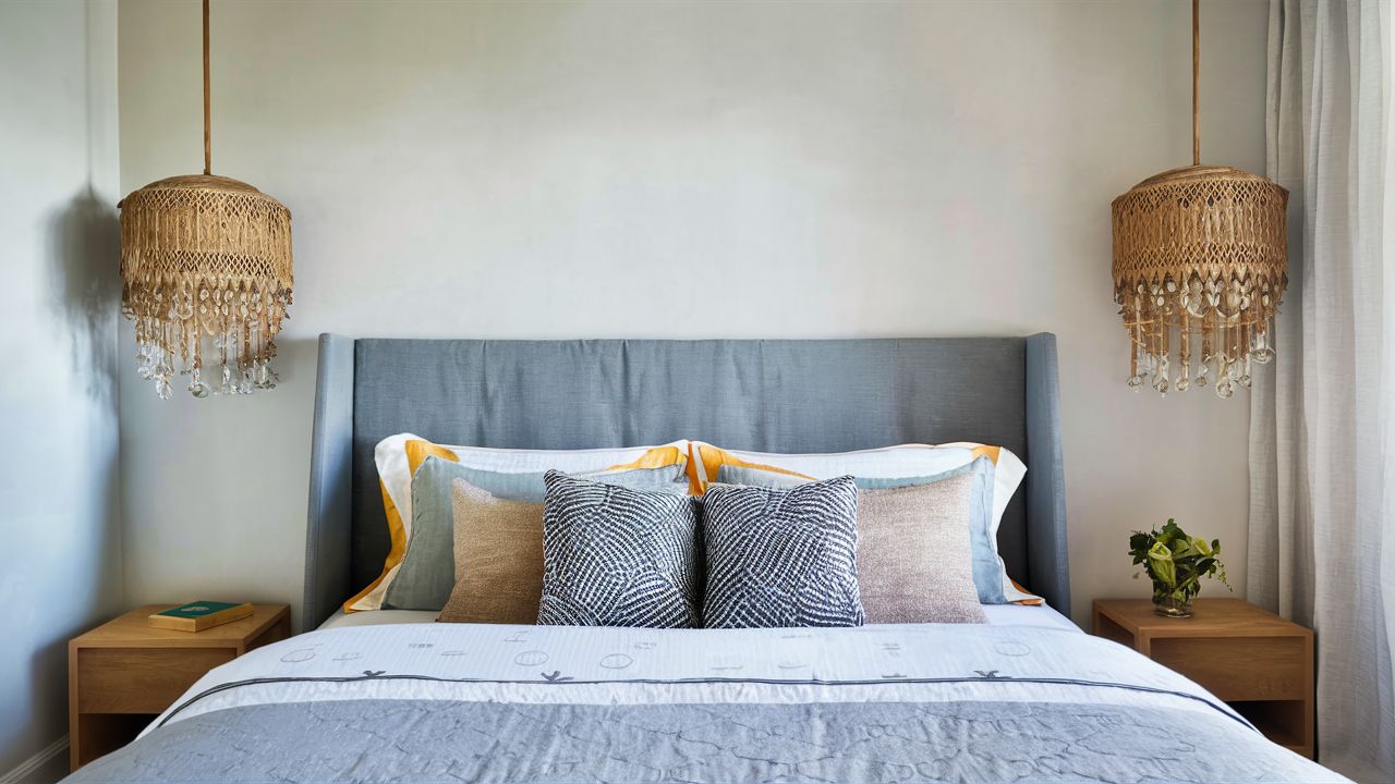 Tête de lit en tissu, entre chic et élégance