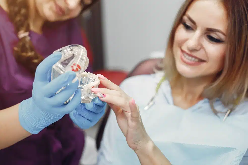 Orthèse d'avancée mandibulaire pour l'apnée du sommeil : utilisation, entretien et remboursements