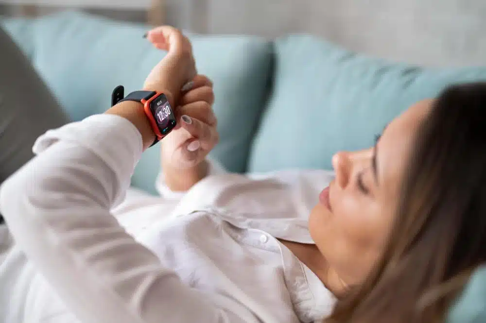 Montre et bracelets connectés : un suivi du sommeil complet pour mieux dormir