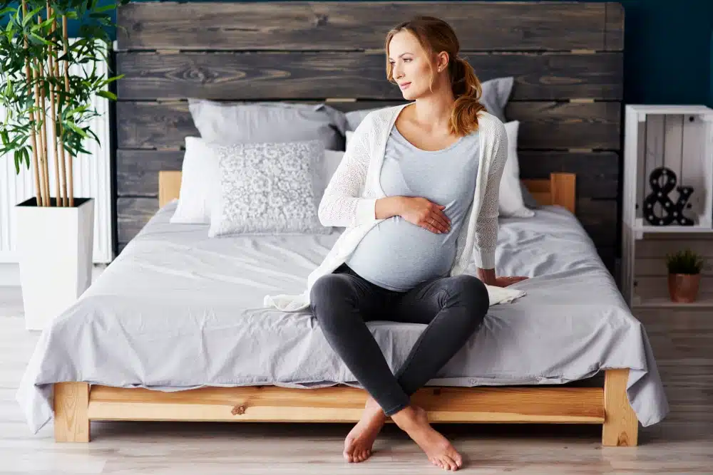 Bien dormir enceinte : 4 conseils et positions pour dormir pendant la grossesse