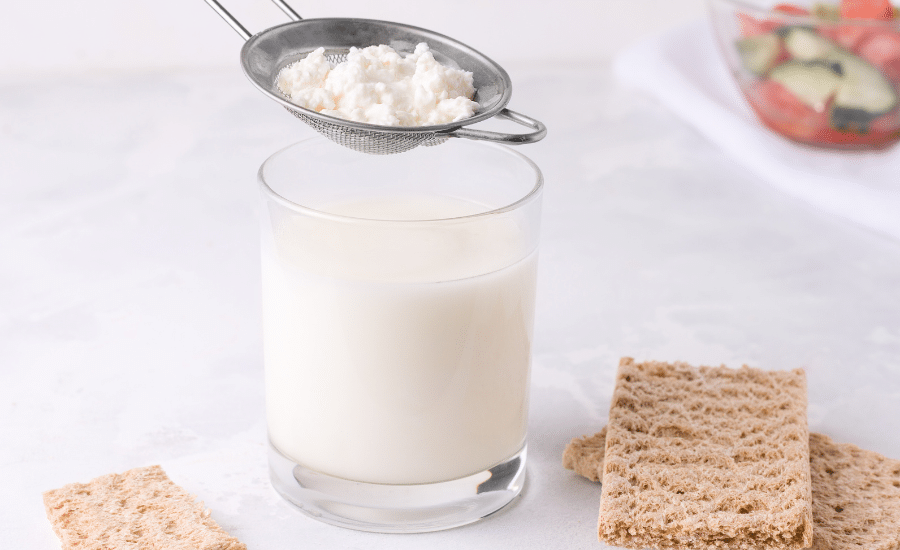 Consommer du lait fermenté riche en probiotiques peut améliorer le sommeil