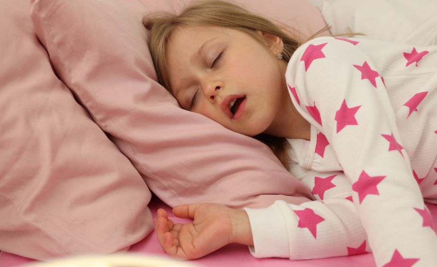 On bave plus en dormant lorsqu'on vieillit