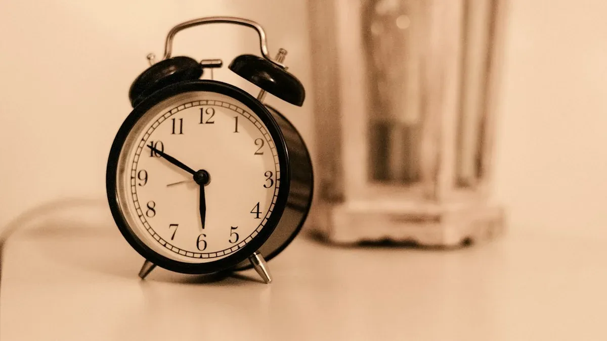 reveil nocturne toutes les 2 heures — Réveil nocturne toutes les 2 heures : ce qu’il faut savoir